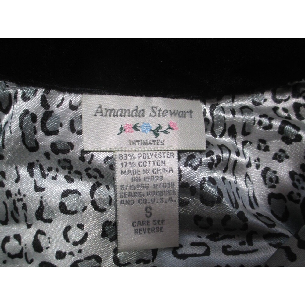 NEW Amanda Stewart Intimates Satin Pajamas Set Velvet Trim Size S - Picture 7 of 11